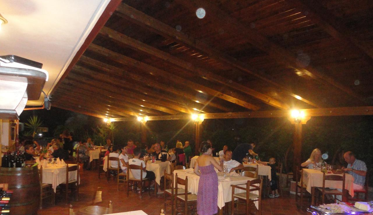 A Turri Hotel Капо Ватикано Екстериор снимка